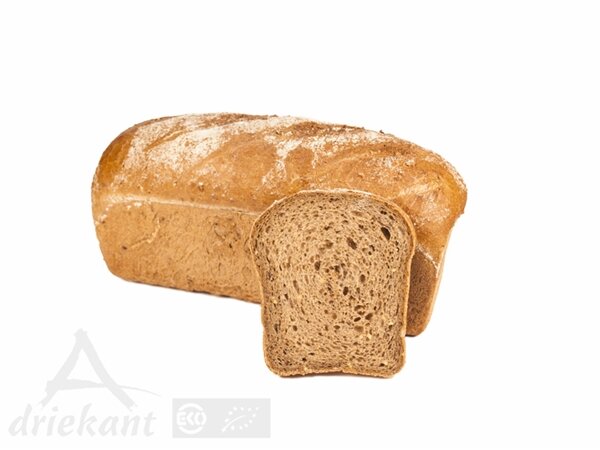 biologisch-wit-tarwebrood-met-haver-en-gierst-driekant